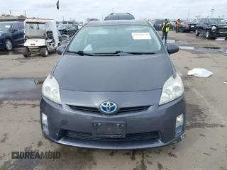 2010 Toyota Prius II with VIN JTDKN3DU7A0192513, listed as a IAAI auction lot 41842170 with 183,211 mi miles. Bid and sale history available at carsss.com. Image 12.