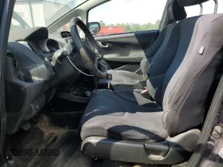 2009 Honda Fit Sport z VIN JHMGE88679S004599, wystawiony jako Copart lot #55719325 z przebiegiem 201 093 mil mil oraz Czysty tytuł • Clean title. Historia ofert i sprzedaży dostępna na DreamBid. Obrazek 7.