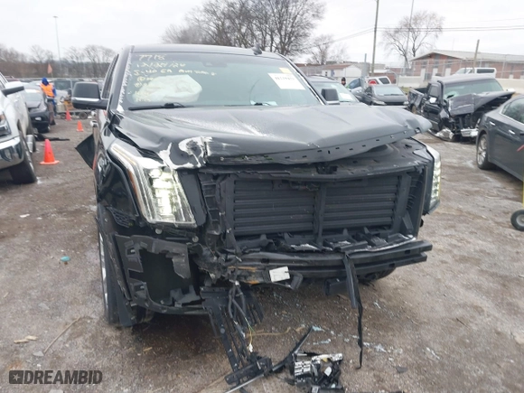2017 Cadillac Escalade Platinum with VIN 1GYS4DKJ4HR337718, listed as a IAAI auction lot 41229425 with 94,121 mi miles. Bid and sale history available at carsss.com. Image 6.