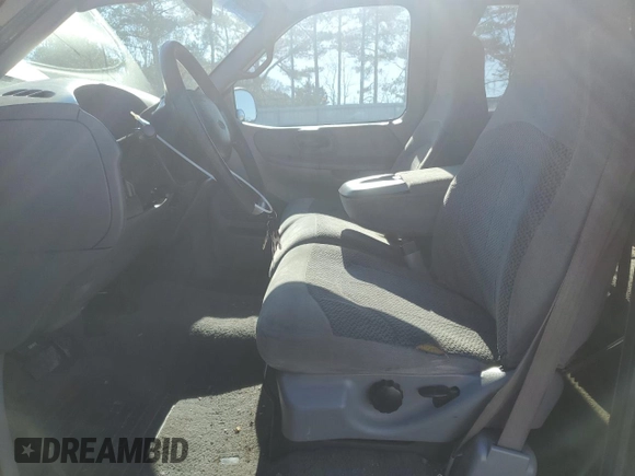 2000 Ford F-150 XL with VIN 2FTRX17W0YCA16836, listed as a Copart auction lot 45025205 with 0 mi miles and Salvage Title. Bid and sale history available at carsss.com. Image 7.