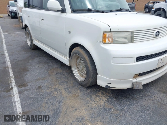 2006 Scion xB z VIN JTLKT324464048849, wystawiony jako IAAI lot #42078493 z przebiegiem 242 835 mil mil oraz . Historia ofert i sprzedaży dostępna na DreamBid. Obrazek 6.