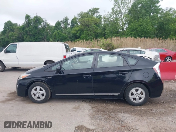 2011 Toyota Prius I with VIN JTDKN3DU7B1375308, listed as a IAAI auction lot 42175054 with 146,975 mi miles. Bid and sale history available at carsss.com. Image 14.