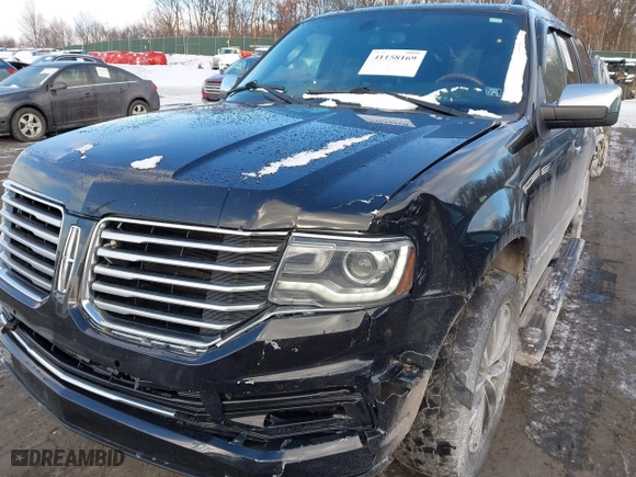 2015 Lincoln Navigator with VIN 5LMJJ2JT1FEJ03101, listed as a IAAI auction lot 41158169 with 159,249 mi miles. Bid and sale history available at carsss.com. Image 6.
