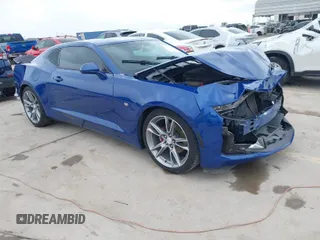 2020 Chevrolet Camaro 1LT with VIN 1G1FB1RS9L0113439, listed as a IAAI auction lot 41513360 with 53,270 mi miles. Bid and sale history available at carsss.com. Image 1.