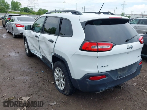 2016 Jeep Cherokee Sport z VIN 1C4PJMAS5GW268097, wystawiony jako IAAI lot #42211745 z przebiegiem 101 496 mil mil oraz . Historia ofert i sprzedaży dostępna na DreamBid. Obrazek 3.