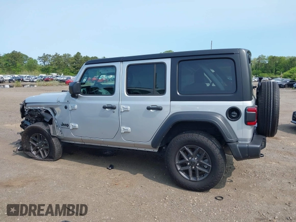 2024 Jeep Wrangler Sport S z VIN 1C4PJXDG1RW304993, wystawiony jako IAAI lot #42387509 z przebiegiem 6 987 mil mil oraz . Historia ofert i sprzedaży dostępna na DreamBid. Obrazek 14.