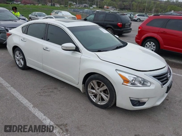 2014 Nissan Altima SL with VIN 1N4AL3AP0EC137458, listed as a IAAI auction lot 41953124 with 163,583 mi miles and . Bid and sale history available at DreamBid. Image 1.