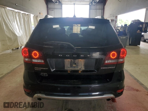 2015 Dodge Journey Crossroad with VIN 3C4PDDGGXFT725744, listed as a Copart auction lot 60808455 with 210,141 mi miles and Salvage title. Bid and sale history available at DreamBid. Image 6.