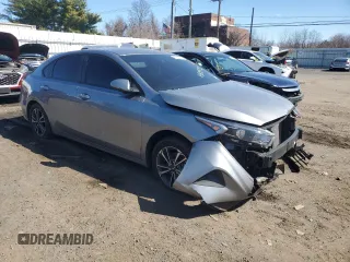 2024 Kia Forte LXS with VIN 3KPF24ADXRE755772, listed as a Copart auction lot 50798265 with 19,815 mi miles and Clean Title. Bid and sale history available at carsss.com. Image 4.