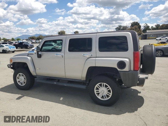 2006 Hummer H3 z VIN 5GTDN136568143263, wystawiony jako Copart lot #54889795 z przebiegiem 321 489 mil mil oraz Tytuł czysty. Historia ofert i sprzedaży dostępna na DreamBid. Obrazek 2.