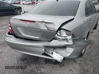 2005 Mercedes-Benz E 320 with VIN WDBUF65JX5A720927, listed as a IAAI auction lot 41752841 with 134,041 mi miles and . Bid and sale history available at carsss.com. Image 6.