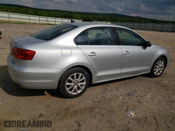 2013 Volkswagen Jetta SE with VIN 3VWDX7AJ6DM359415, listed as a Copart auction lot 54653435 with 189,463 mi miles and Clean title. Bid and sale history available at DreamBid. Image 3.