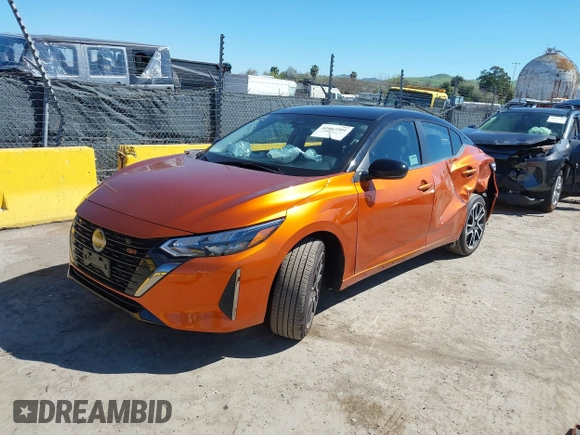 2025 Nissan Sentra SR with VIN 3N1AB8DV0SY261305, listed as a IAAI auction lot 41867301 with 2,852 mi miles and . Bid and sale history available at DreamBid. Image 18.