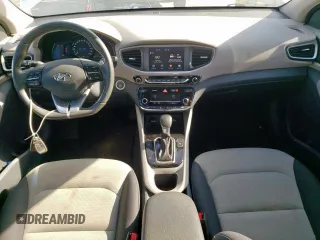 2019 Hyundai Ioniq SEL with VIN KMHC75LCXKU112520, listed as a Copart auction lot 54106345 with 119,965 mi miles and Clean Title. Bid and sale history available at DreamBid. Image 8.