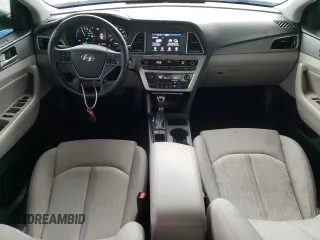 2017 Hyundai Sonata Hybrid SE with VIN KMHE24L11HA055375, listed as a Copart auction lot 76179663 with 100,776 mi miles. Bid and sale history available at carsss.com. Image 8.