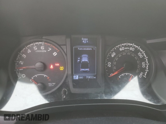2018 Toyota Tacoma SR with VIN 3TMCZ5AN4JM143350, listed as a Copart auction lot 83234524 with 70,853 mi miles and Clean Title. Bid and sale history available at DreamBid. Image 9.