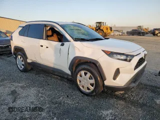 2020 Toyota RAV4 LE with VIN 2T3H1RFV9LW095407, listed as a Copart auction lot 46847145 with 57,421 mi miles and Salvage Title. Bid and sale history available at DreamBid. Image 4.