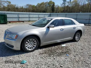 2012 Chrysler 300 z VIN 2C3CCAAG0CH129642, wystawiony jako Copart lot #51269435 z przebiegiem 149 491 mil mil oraz Szkoda całkowita • Salvage title. Historia ofert i sprzedaży dostępna na DreamBid. Obrazek 1.