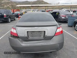 2006 Honda Civic Cpe LX with VIN 2HGFG126X6H543617, listed as a IAAI auction lot 42067509 with 273,341 mi miles. Bid and sale history available at carsss.com. Image 16.