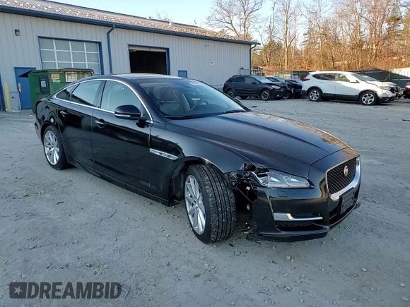 2016 Jaguar XJ R-Sport with VIN SAJWJ1CDXG8V99210, listed as a Copart auction lot 82693224 with 81,978 mi miles and Salvage title. Bid and sale history available at DreamBid. Image 10.