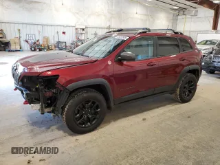 2019 Jeep Cherokee Trailhawk Elite z VIN 1C4PJMBX8KD229146, wystawiony jako Copart lot #58832605 z przebiegiem 61 804 mil mil oraz Nie do naprawy • Non repairable. Historia ofert i sprzedaży dostępna na DreamBid. Obrazek 1.