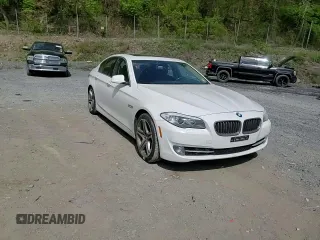 2013 BMW 5 Series 528i xDrive with VIN WBAXH5C55DD107861, listed as a Copart auction lot 55338525 with 91,137 mi miles and Non repairable. Bid and sale history available at DreamBid. Image 13.