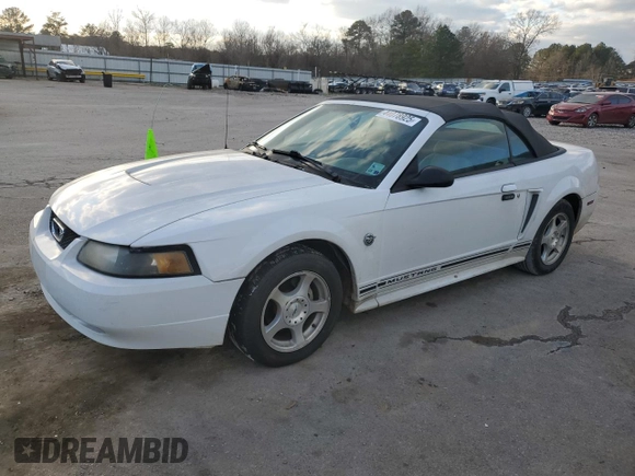 2004 Ford Mustang Deluxe with VIN 1FAFP44634F136739, listed as a Copart auction lot 44078925 with 105,591 mi miles and Salvage Title. Bid and sale history available at carsss.com. Image 1.