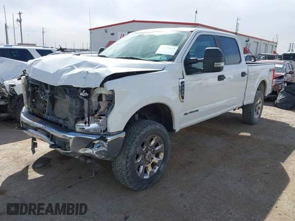 2018 Ford F-250 XL z VIN 1FT7W2BT5JEB49461, wystawiony jako IAAI lot #41773619 z przebiegiem 279 815 mil mil oraz . Historia ofert i sprzedaży dostępna na DreamBid. Obrazek 17.