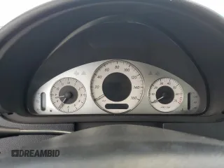 2008 Mercedes-Benz CLK 350 с VIN WDBTK56F68F234800, выставлен на аукционе Copart как лот 58632395 с пробегом Не указан миль и На запчасти • Non repairable. История ставок и продаж доступна на DreamBid. Изображение 9.