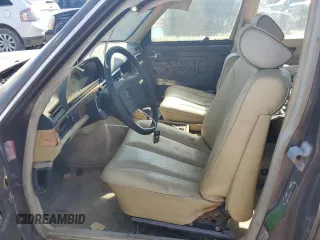 1980 Mercedes-Benz 300 with VIN WDBCB20A0BB002154, listed as a Copart auction lot 67623634 with 209,392 mi miles and Clean Title. Bid and sale history available at carsss.com. Image 7.