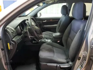 2013 Kia Sorento LX with VIN 5XYKTCA61DG422833, listed as a Copart auction lot 49278495 with 66,587 mi miles and Salvage Title. Bid and sale history available at carsss.com. Image 7.