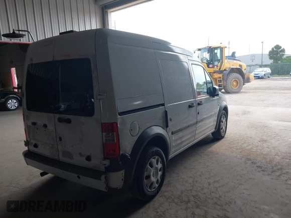 2013 Ford Transit Connect XLT with VIN NM0LS7DN7DT169634, listed as a IAAI auction lot 42268867 with 89,237 mi miles and . Bid and sale history available at DreamBid. Image 4.