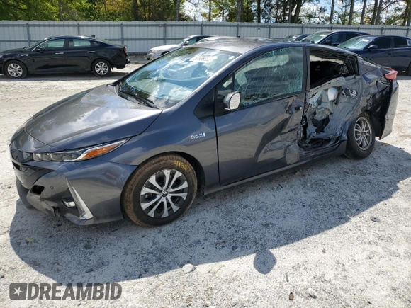 2021 Toyota Prius LE with VIN JTDKAMFP6M3190117, listed as a Copart auction lot 52938355 with 39,569 mi miles and Salvage title. Bid and sale history available at DreamBid. Image 1.