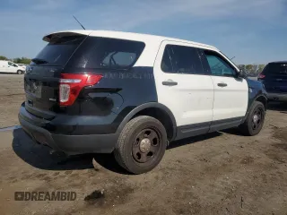 2015 Ford Utility Police Interceptor with VIN 1FM5K8AR9FGB26168, listed as a Copart auction lot 53638725 with 146,251 mi miles and Salvage Title. Bid and sale history available at carsss.com. Image 3.