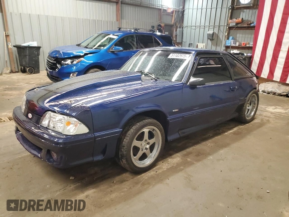 1989 Ford Mustang z VIN 1FABP41A9KF195833, wystawiony jako Copart lot #51102975 z przebiegiem 39 598 mil mil oraz Szkoda całkowita • Salvage title. Historia ofert i sprzedaży dostępna na DreamBid. Obrazek 1.