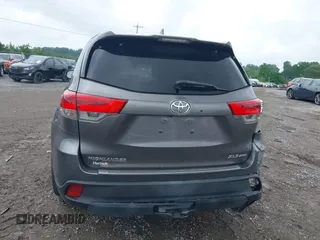 2017 Toyota Highlander XLE with VIN 5TDJZRFH6HS417613, listed as a IAAI auction lot 42440157 with 84,480 mi miles and . Bid and sale history available at DreamBid. Image 16.