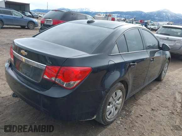 2015 Chevrolet Cruze LS z VIN 1G1PA5SH3F7174987, wystawiony jako IAAI lot #41836141 z przebiegiem 161 728 mil mil oraz . Historia ofert i sprzedaży dostępna na DreamBid. Obrazek 4.