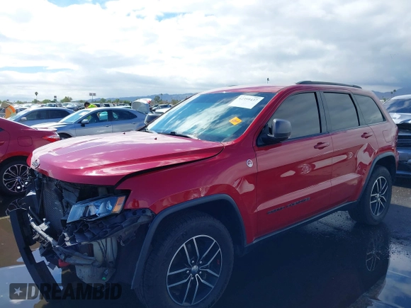 2018 Jeep Grand Cherokee Trailhawk с VIN 1C4RJFLG3JC399051, выставлен на аукционе IAAI как лот 42359437 с пробегом 70 956 миль миль и . История ставок и продаж доступна на DreamBid. Изображение 18.