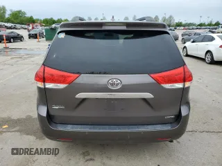 2011 Toyota Sienna XLE AAS with VIN 5TDYK3DC3BS051110, listed as a Copart auction lot 55337915 with 307,289 mi miles and Clean Title. Bid and sale history available at DreamBid. Image 6.