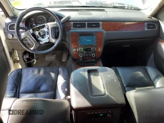 2010 Chevrolet Suburban LTZ with VIN 1GNUKKE34AR129518, listed as a Copart auction lot 44258685 with 207,002 mi miles and Clean Title. Bid and sale history available at carsss.com. Image 8.