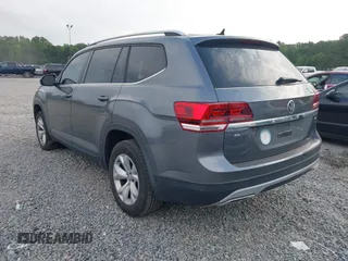 2018 Volkswagen Atlas SE с VIN 1V2DR2CA6JC535940, выставлен на аукционе IAAI как лот 42160564 с пробегом 101 140 миль миль и . История ставок и продаж доступна на DreamBid. Изображение 3.