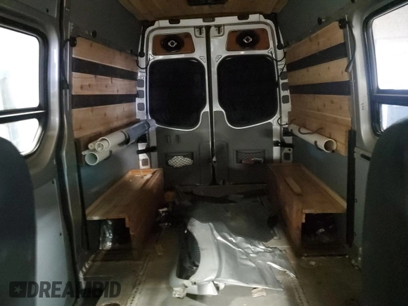 2014 Mercedes-Benz Sprinter with VIN WD3PE7DC8E5935347, listed as a Copart auction lot 88252445 with 187,828 mi miles and Salvage Title. Bid and sale history available at DreamBid. Image 10.
