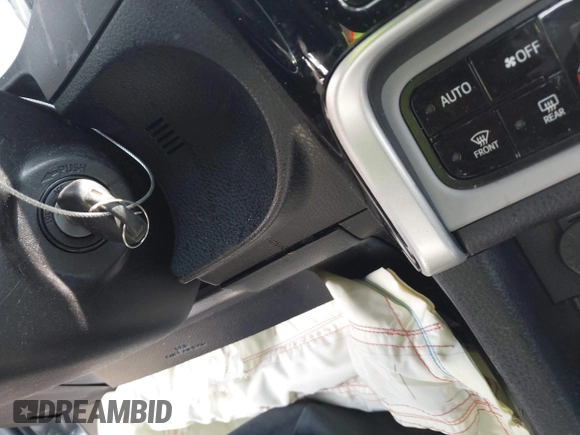 2018 Toyota Corolla L z VIN 2T1BURHE9JC110134, wystawiony jako IAAI lot #42166325 z przebiegiem 26 678 mil mil oraz . Historia ofert i sprzedaży dostępna na DreamBid. Obrazek 11.