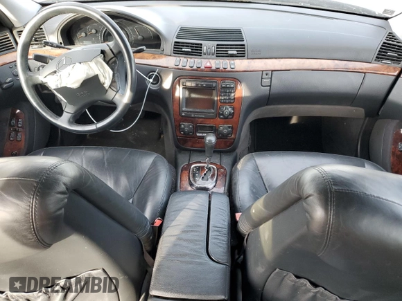 2001 Mercedes-Benz S-Class with VIN WDBNG75JX1A141485, listed as a Copart auction lot 42326195 with 198,468 mi miles and Salvage Title. Bid and sale history available at carsss.com. Image 8.