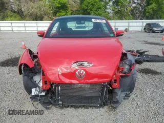 2012 Volkswagen Beetle 2.5L PZEV with VIN 3VWHP7AT9CM658334, listed as a Copart auction lot 49872385 with 40,525 mi miles and Salvage Title. Bid and sale history available at carsss.com. Image 5.