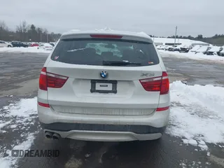 2017 BMW X3 xDrive28i z VIN 5UXWX9C38H0W76528, wystawiony jako IAAI lot #41543645 z przebiegiem 76 108 mil mil oraz . Historia ofert i sprzedaży dostępna na DreamBid. Obrazek 16.