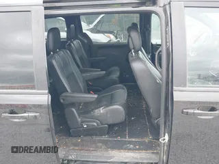 2018 Dodge Grand Caravan SXT with VIN 2C4RDGCG5JR156118, listed as a IAAI auction lot 41784516 with 113,474 mi miles and . Bid and sale history available at DreamBid. Image 8.
