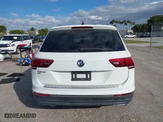 2019 Volkswagen Tiguan SE with VIN 3VV3B7AX9KM067418, listed as a IAAI auction lot 41434045 with 96,968 mi miles. Bid and sale history available at carsss.com. Image 15.