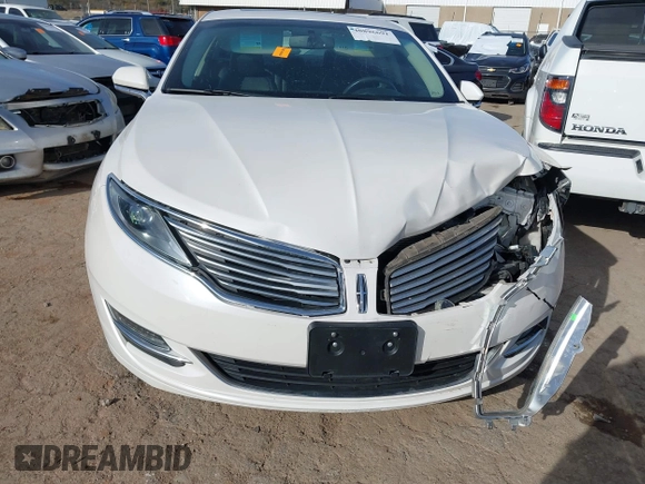 2014 Lincoln MKZ with VIN 3LN6L2GKXER817659, listed as a IAAI auction lot 40896691 with 84,164 mi miles and . Bid and sale history available at DreamBid. Image 12.