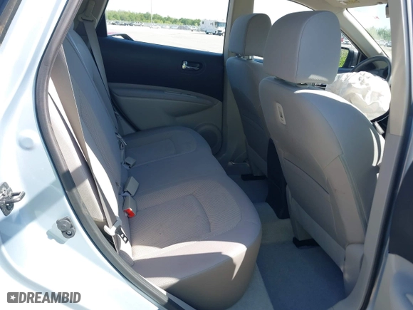2015 Nissan Rogue Select S with VIN JN8AS5MT2FW163467, listed as a IAAI auction lot 41992066 with 36,542 mi miles. Bid and sale history available at carsss.com. Image 8.